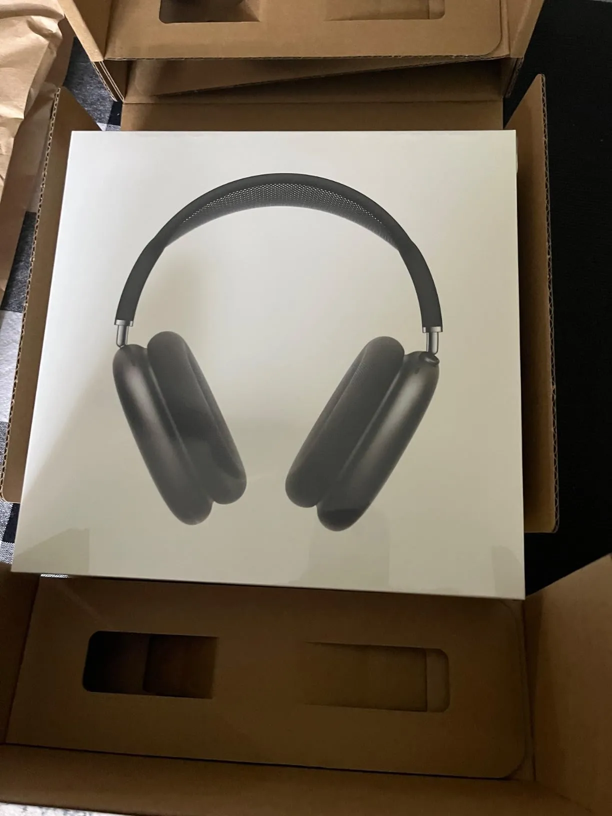 Zyncpods Max Wireless Over-Ear Headphones