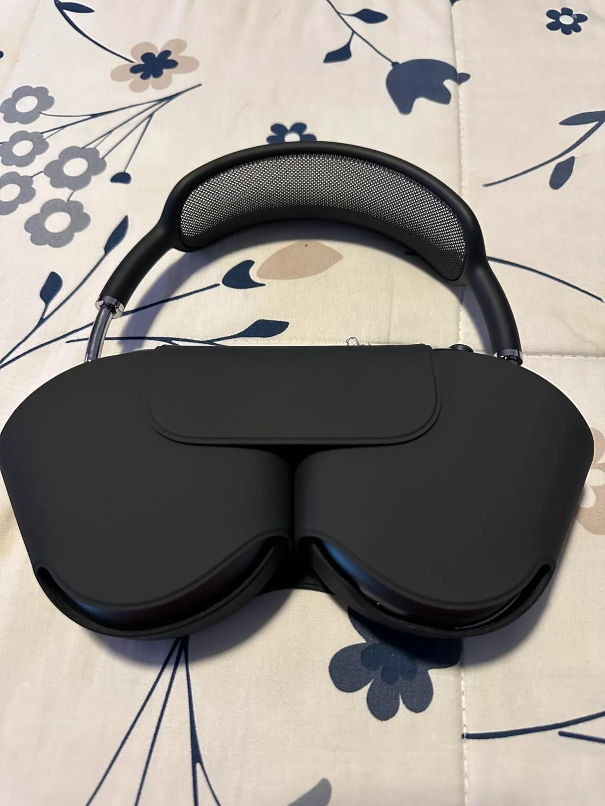 Zyncpods Max Wireless Over-Ear Headphones